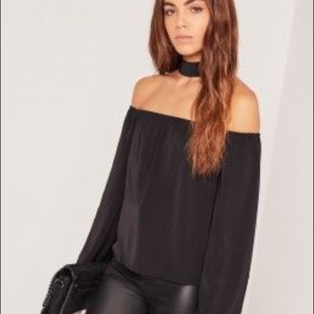 Missguided off the shoulder attached chocker shirt